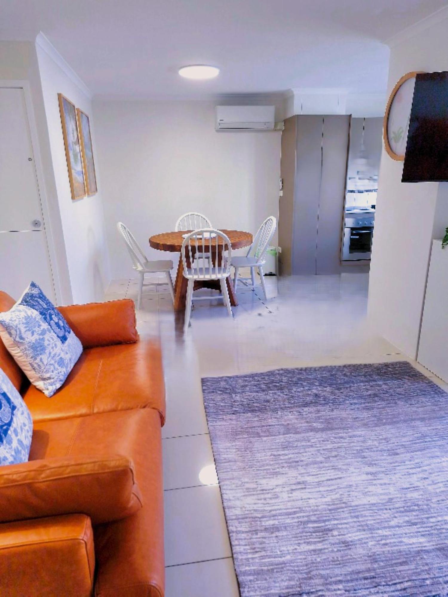 Joanne Apartments Caloundra Esterno foto